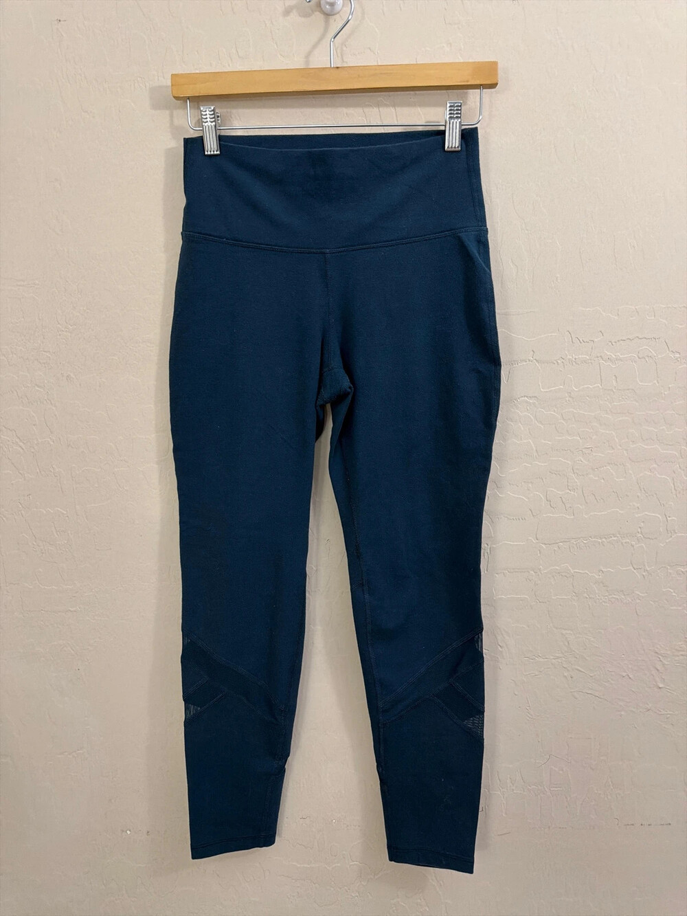Old Navy Dark Blue Yoga Leggings, Sz M